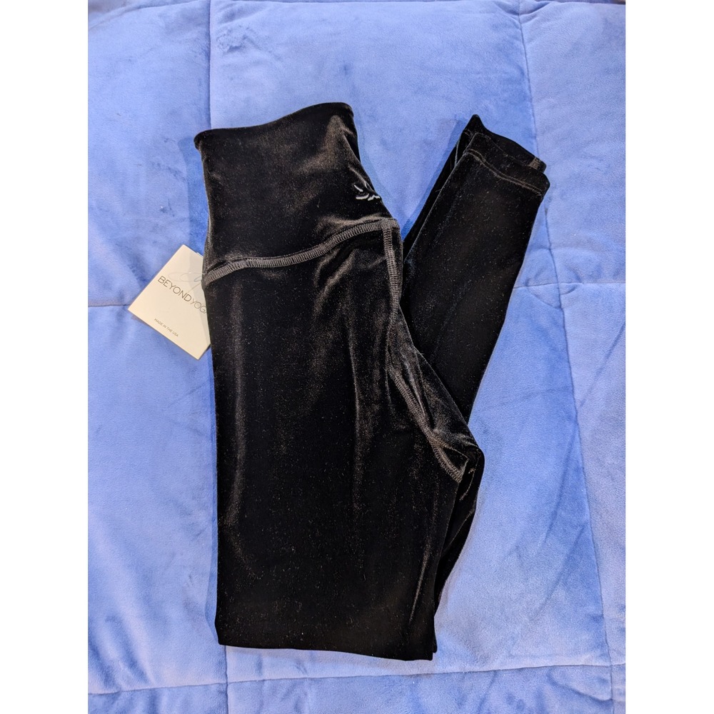 Beyond Yoga Velvet Motion High Waisted Leggings Womens Black NWT - Size S